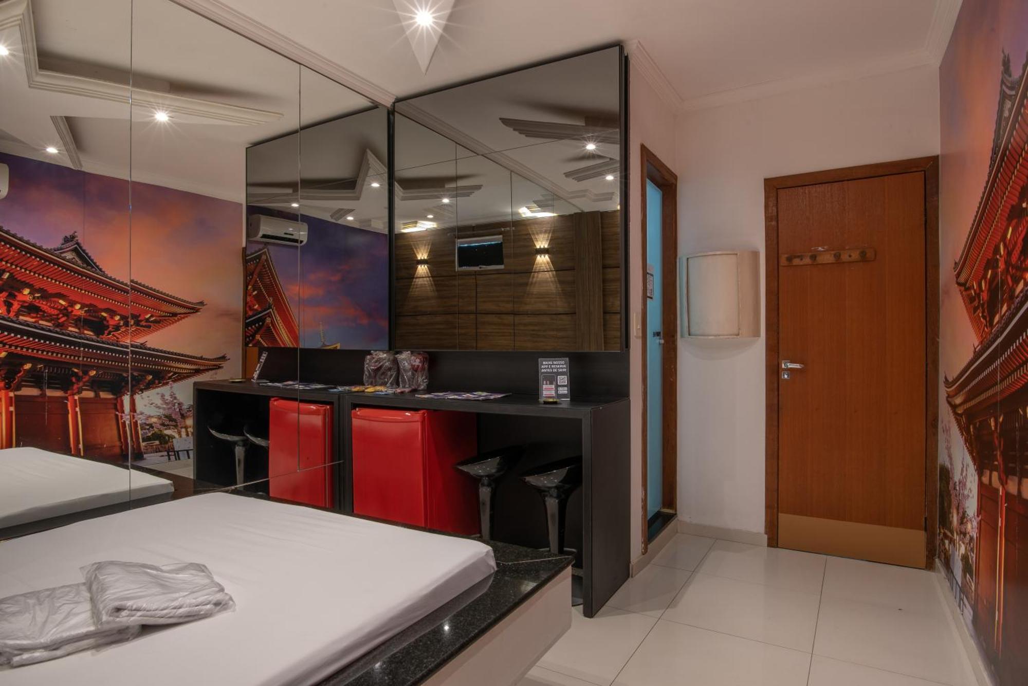 Motel Fantasy 2 (Adults Only) Contagem Exterior foto